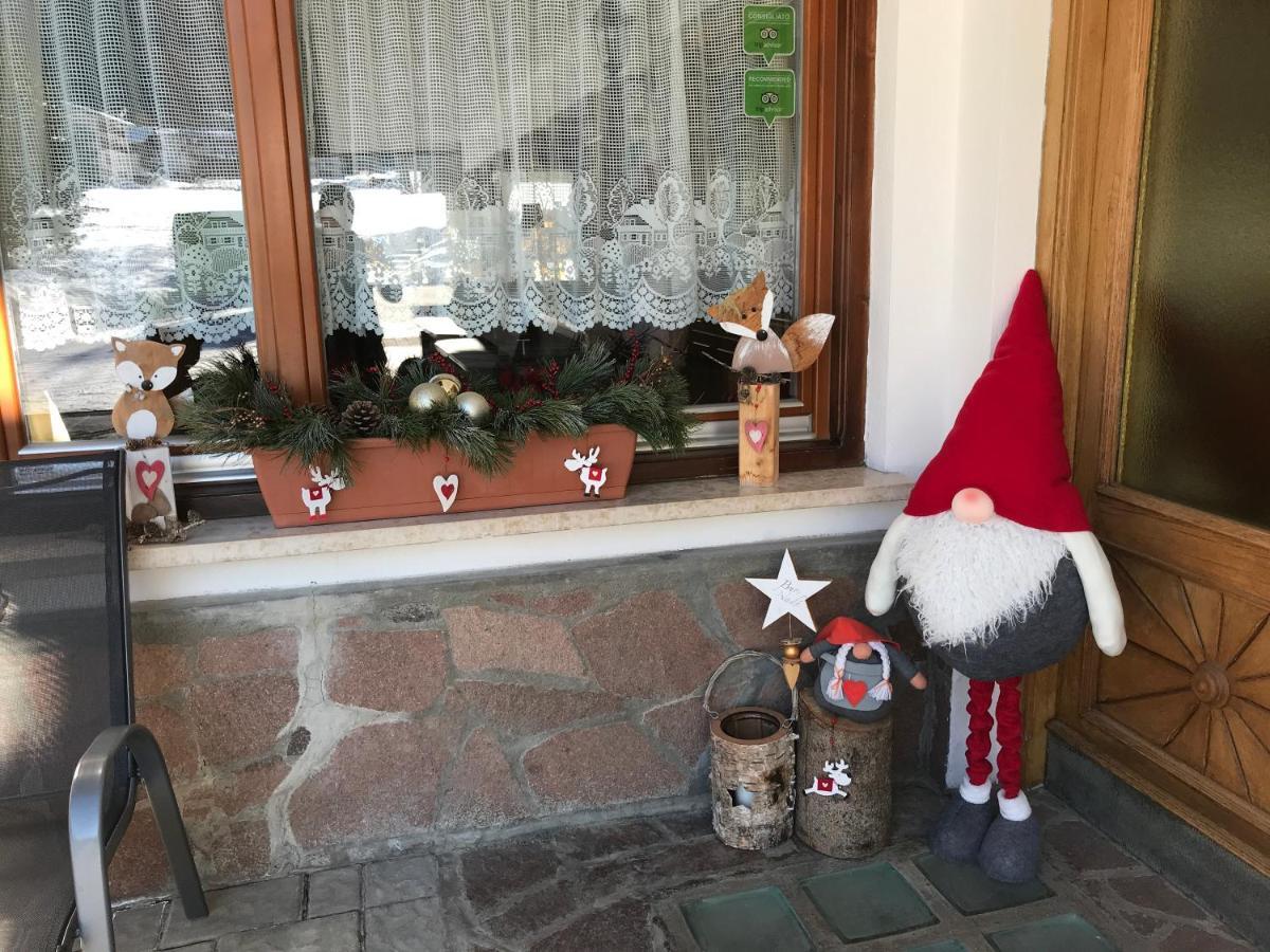 Garni La Vara Corvara In Badia Kültér fotó